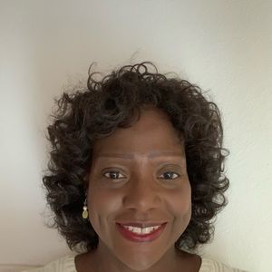 Meet your Posher, Jacqueline